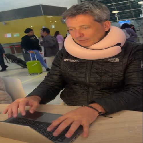 HALOVA FLYHUG customer photo