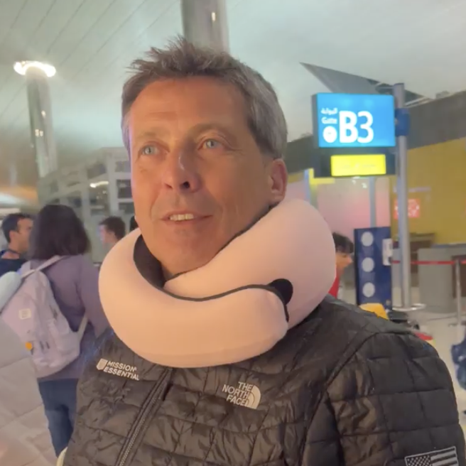 HALOVA FLYHUG customer photo